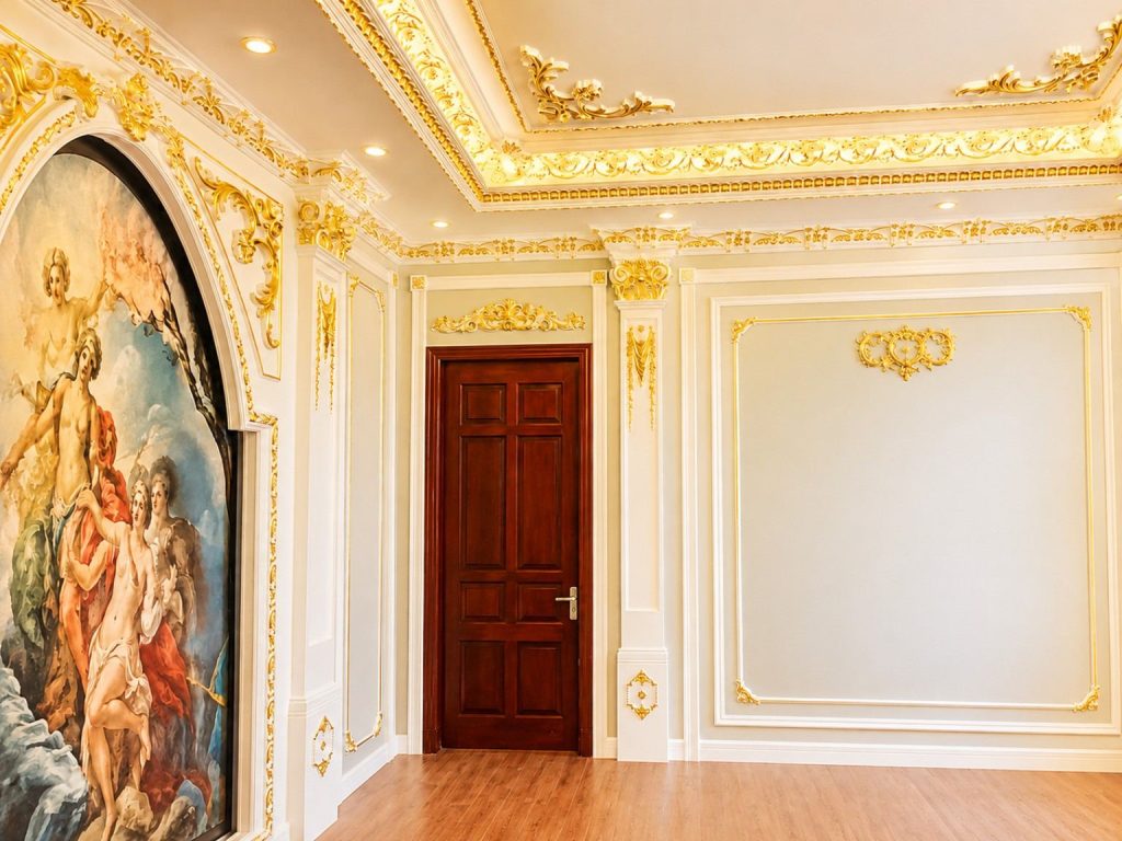 Best Elegant Classic Interior Wall Design
