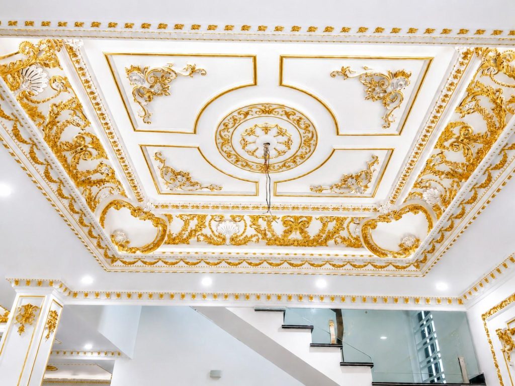 Amazing Victorian Gypsum Ceiling Design