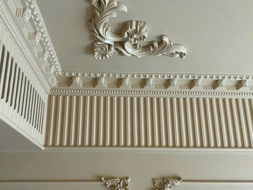 Luxury Victorian Gypsum Ceiling Design