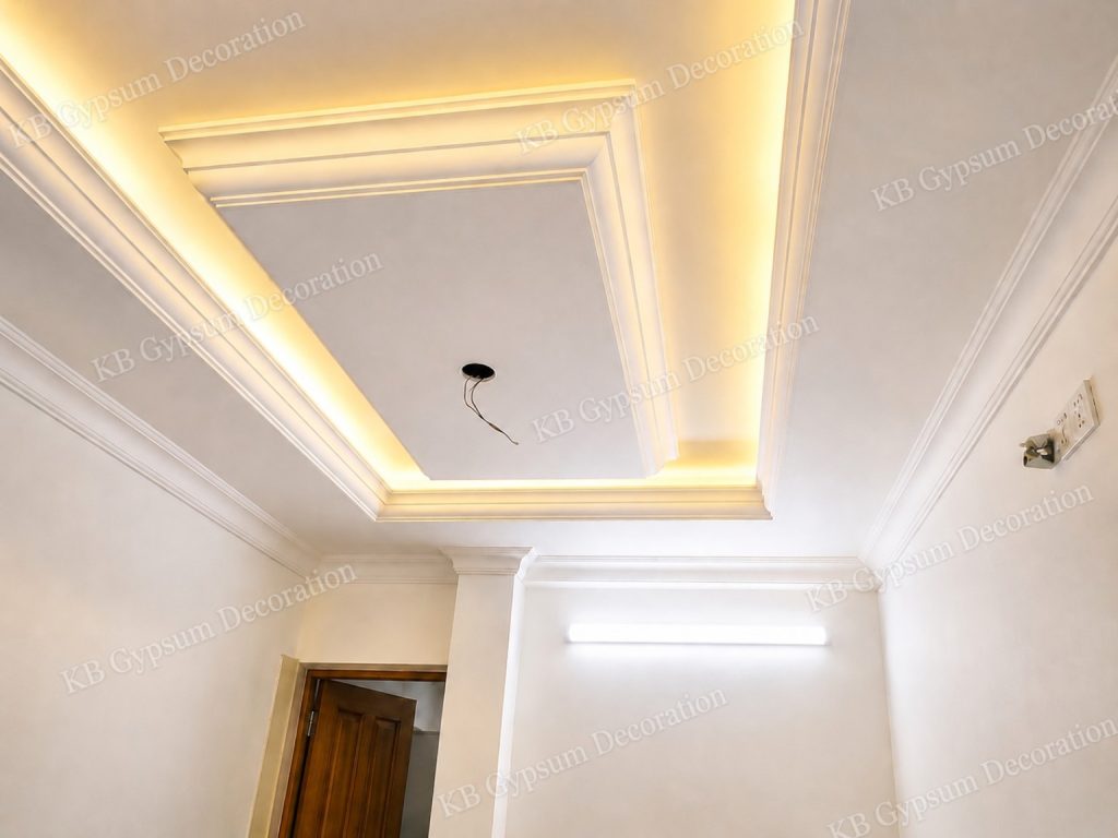 Modern Plain Ceiling Design for Bedroom